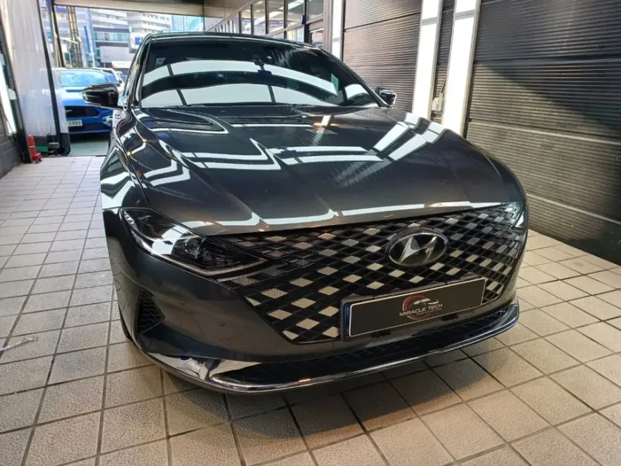 Hyundai Grandeur IGのガラスコーティング事例|費用目安・仕上がり 施工写真 1-3