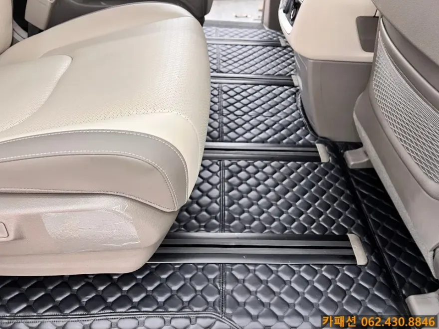 Kia Carnival KA4 ambient lighting - Kia Carnival KA4 Ambient Lighting Review: Cost & Results photo 5