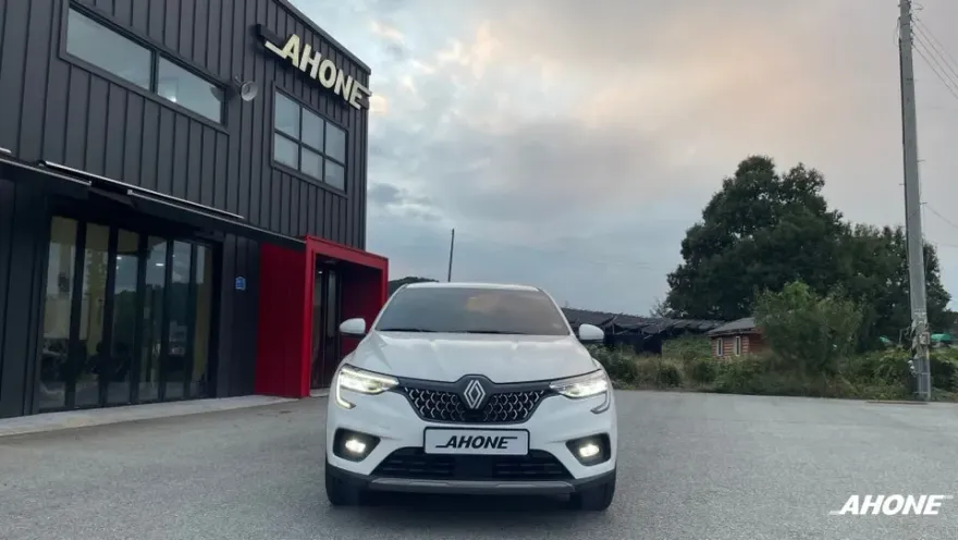 Renault XM3 body kit installation result