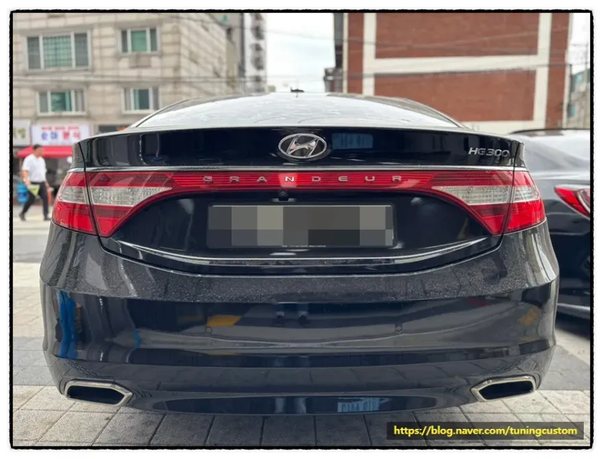 Hyundai Grandeur HGのカーラッピング事例 施工写真 3-2
