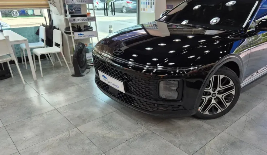 Hyundai Grandeur GN7のカーラッピング事例|費用目安・仕上がり 施工写真 2-2