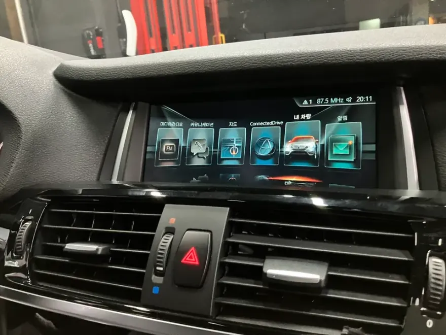 BMW X4のカーフィルム施工事例|費用目安・仕上がり 施工写真 2-2