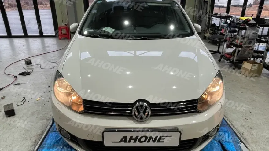 Volkswagen GolfのPPF施工事例｜韓国での実例 施工写真 3-2