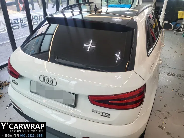 Audi Q3のカーラッピング事例|中古車が新車のように 施工写真 1-2