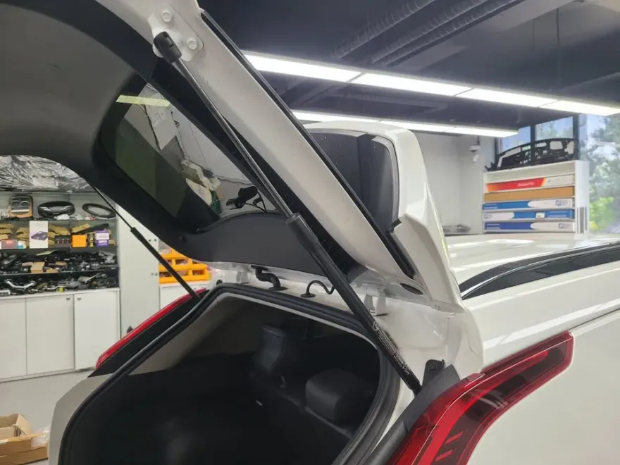 Kia Niro oem options - Kia Niro OEM Options Retrofit Review photo 3