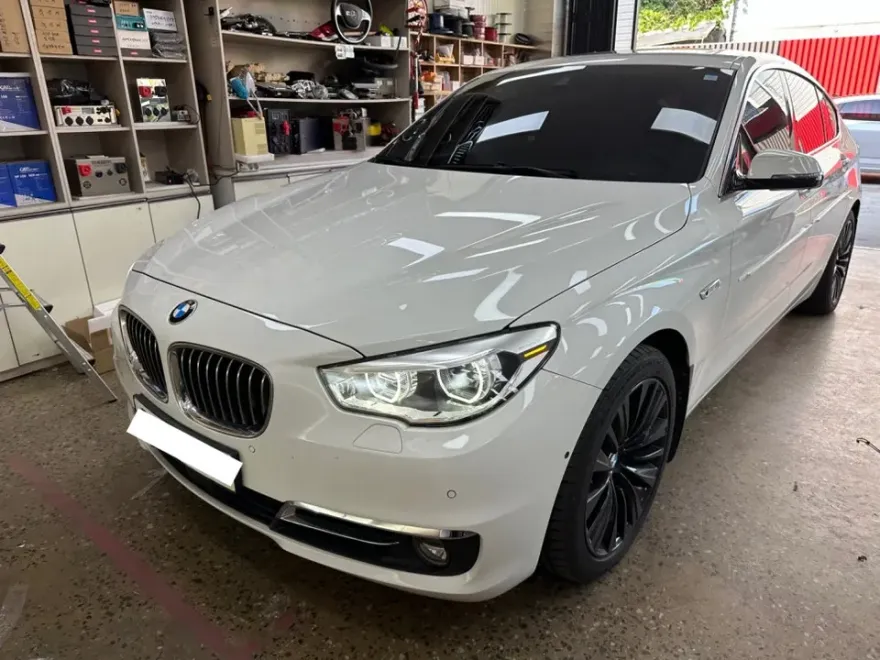 BMW 5 Series GT F07 soundproofing installation result