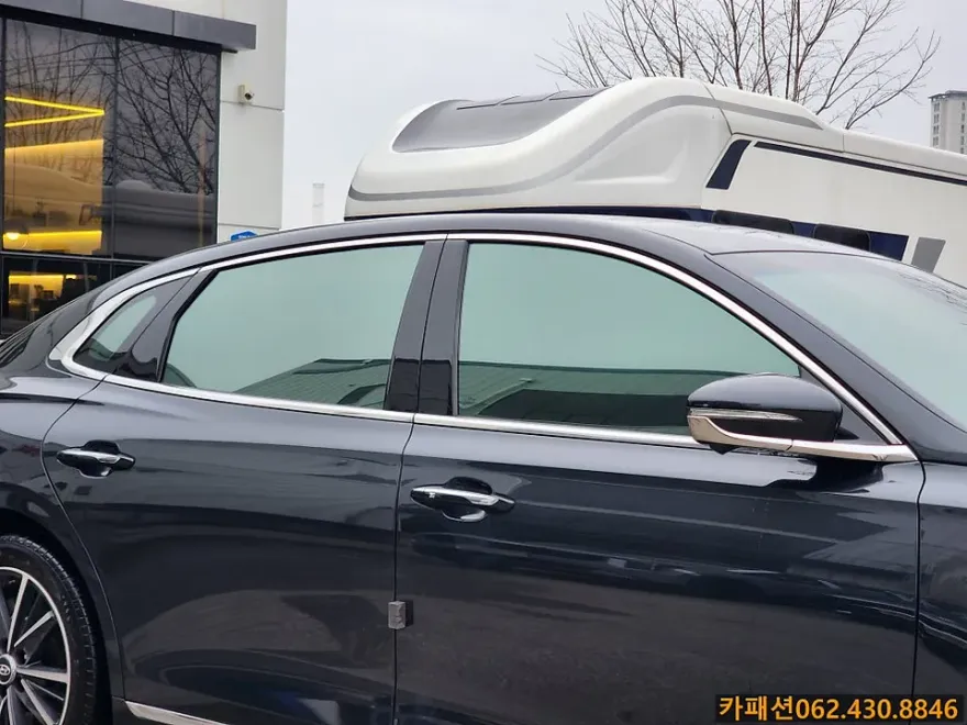 Hyundai Grandeur IGのカーフィルム施工事例|費用目安・仕上がり 施工写真 2-1