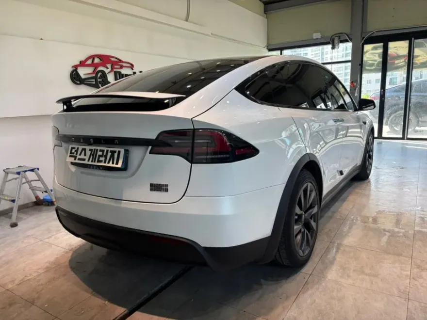 Tesla Model X PPF施工事例|費用目安と仕上がり 施工写真 1-1