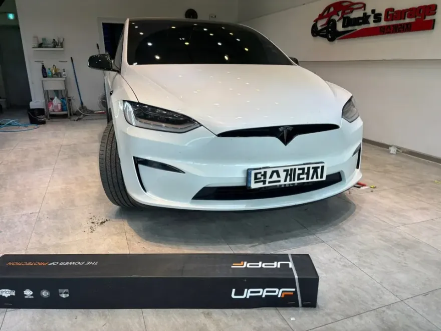 Tesla Model X PPF施工事例|費用目安と仕上がり 施工写真 2-1