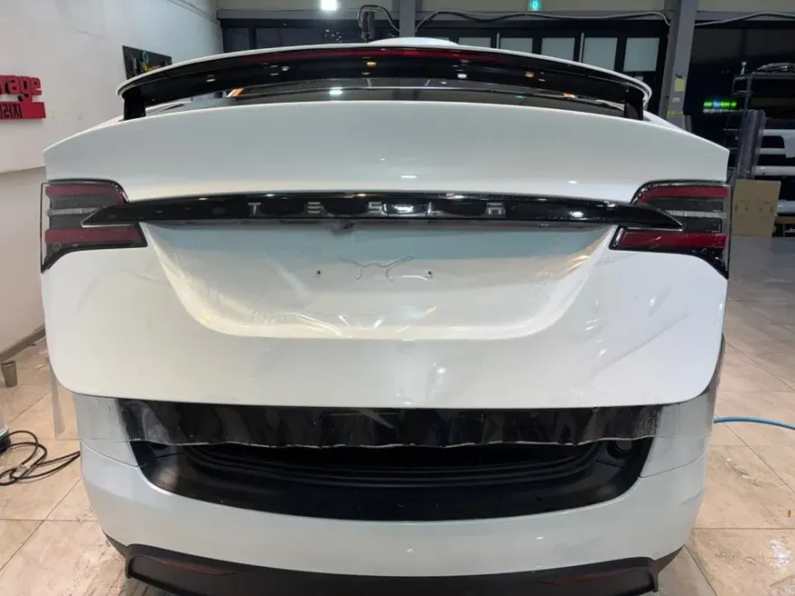 Tesla Model X PPF施工事例|費用目安と仕上がり 施工写真 3-3