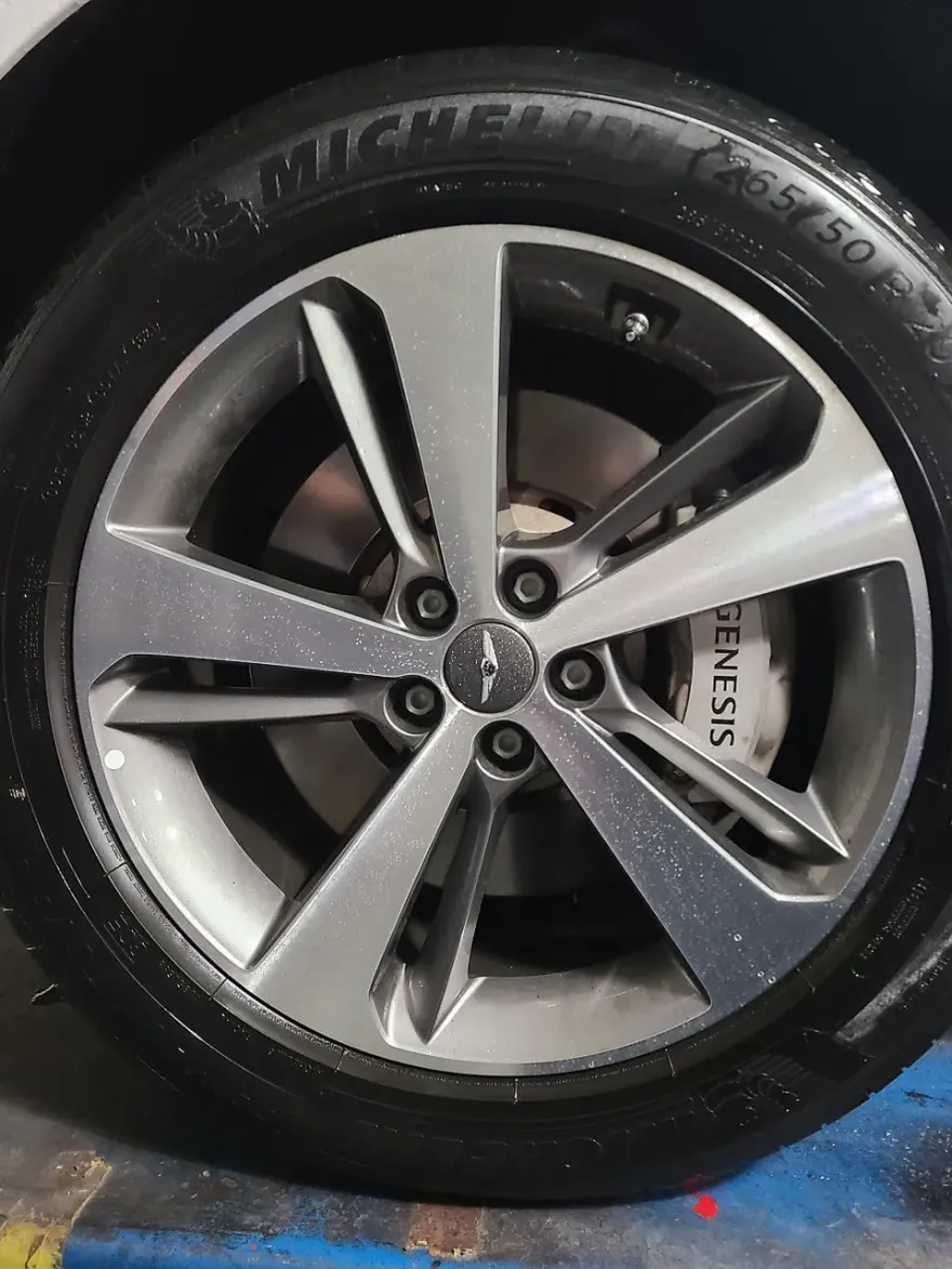 Genesis GV80 PPF施工事例｜費用目安と仕上がり 施工写真 1-1