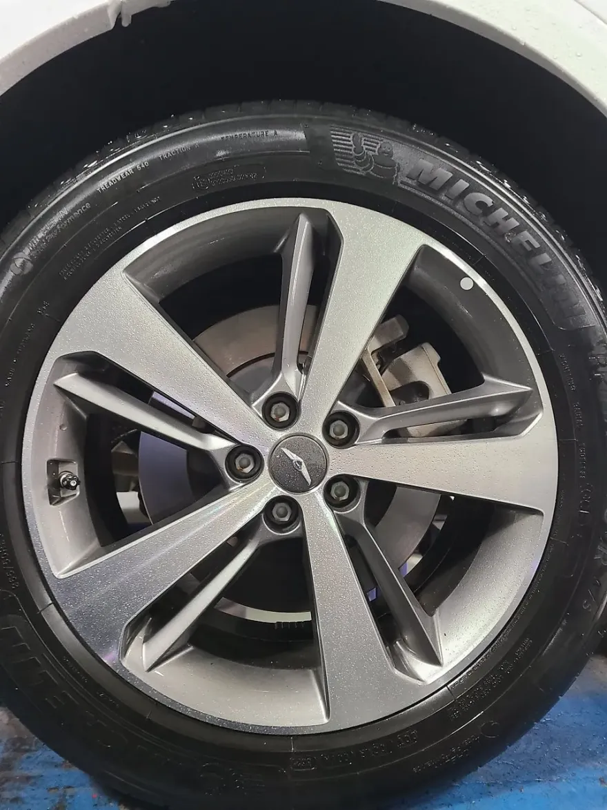 Genesis GV80 PPF施工事例｜費用目安と仕上がり 施工写真 2-1
