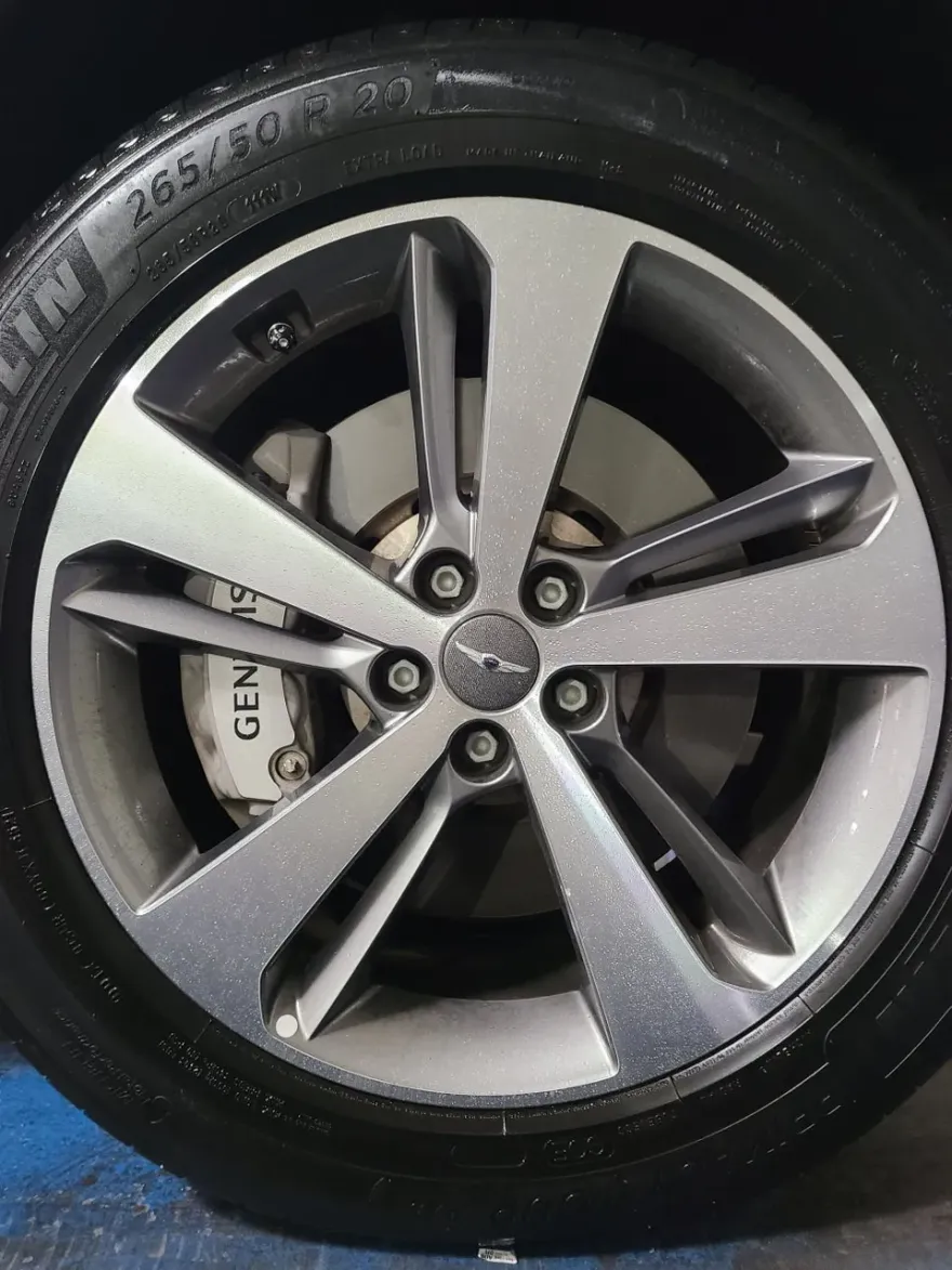 Genesis GV80 PPF施工事例｜費用目安と仕上がり 施工写真 3-1