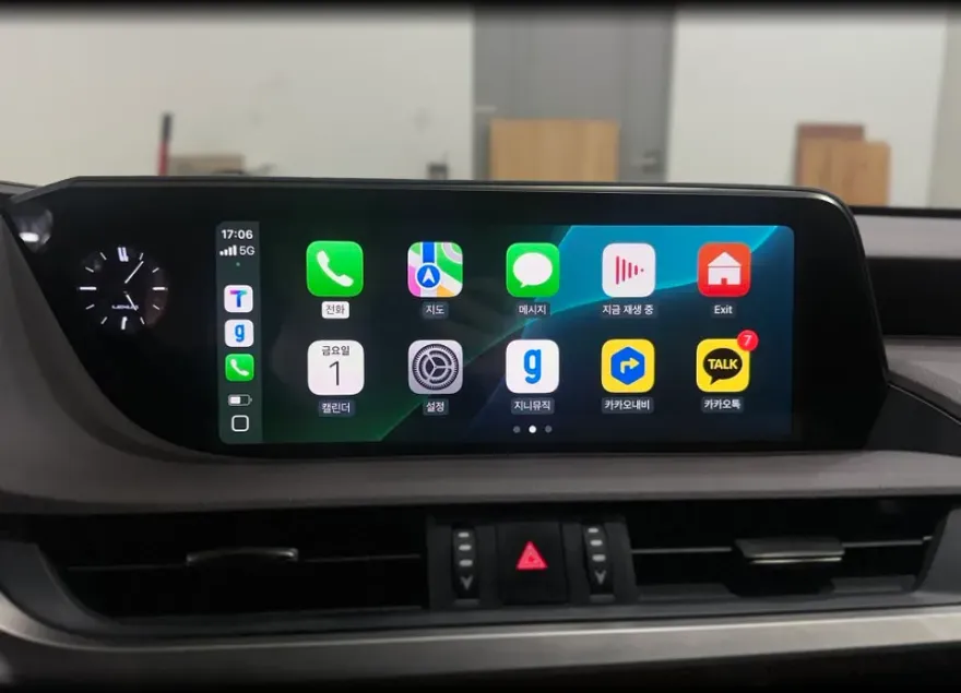 Lexus ESのAndroid Auto・CarPlay取付事例 施工写真 3-2