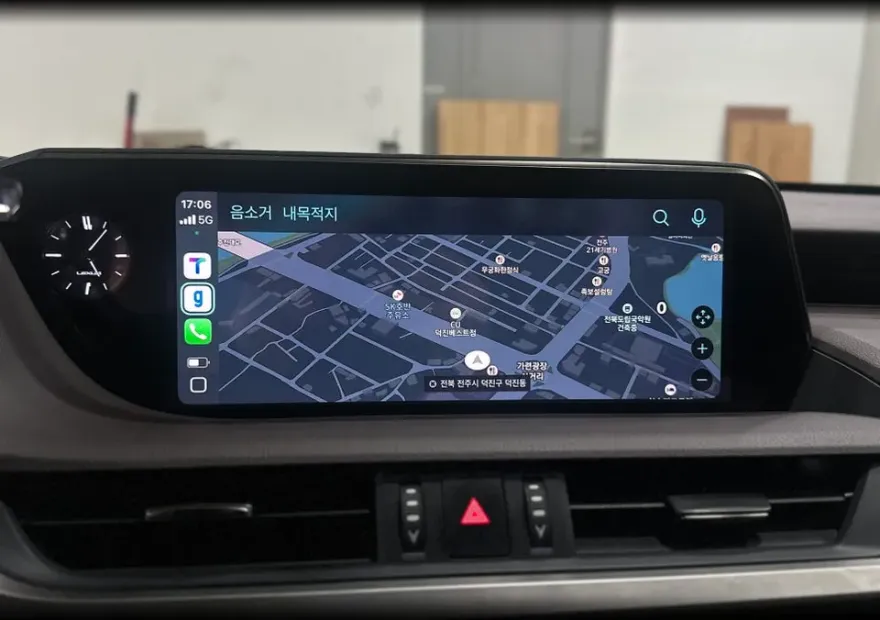 Lexus ESのAndroid Auto・CarPlay取付事例 施工写真 4-2