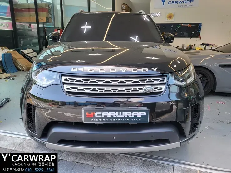 Land Rover Discoveryのカーラッピング事例｜費用目安・仕上がり 施工写真 1-1