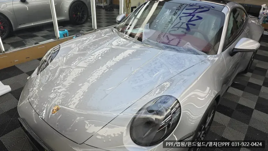 ポルシェ 911 カレラ PPF施工事例|費用目安と仕上がり 施工写真 2-2