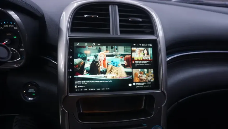 Chevrolet MalibuのAndroid Auto・CarPlay取付事例 施工写真 1-3