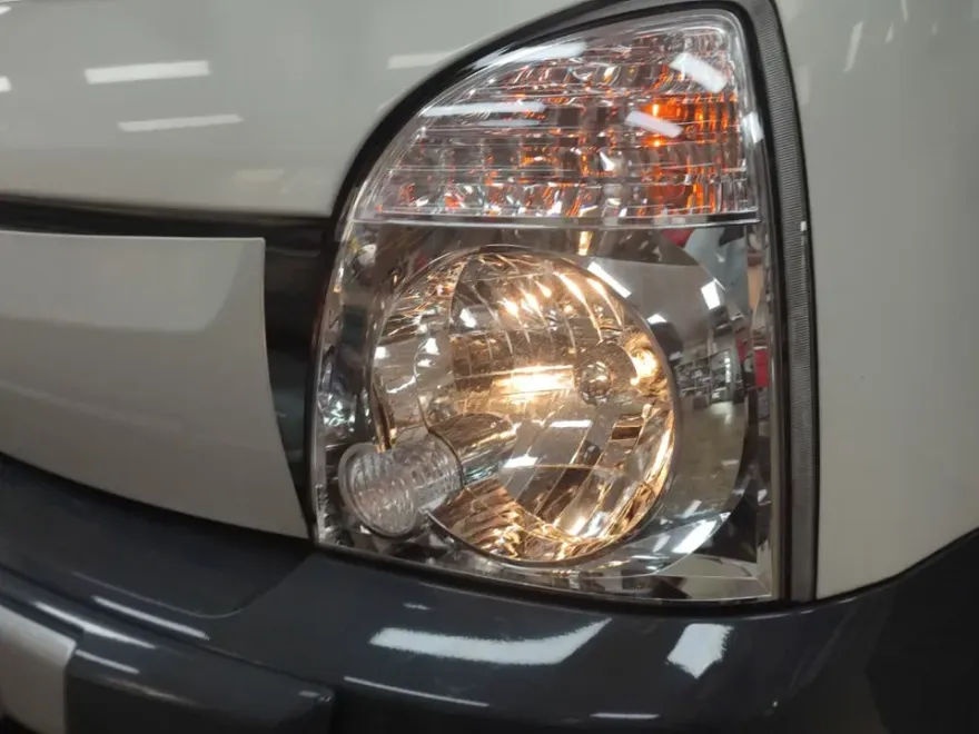 Kia Porter 2 lighting upgrade installation result