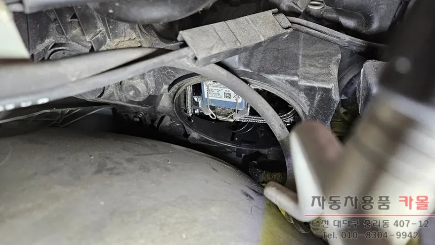 Mercedes-Benz C-Class lighting upgrade - Mercedes-Benz C-Class Lighting Upgrade Review: Cost & Results photo 3