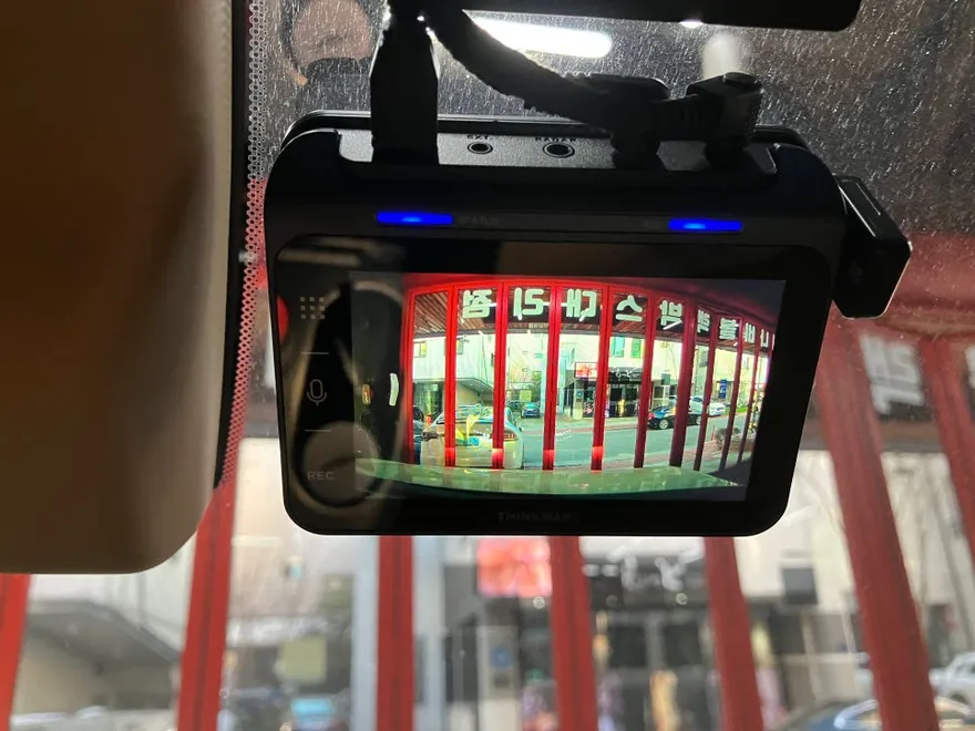 Genesis GV60のドラレコ取付事例｜費用目安と仕上がり 施工写真 2-2