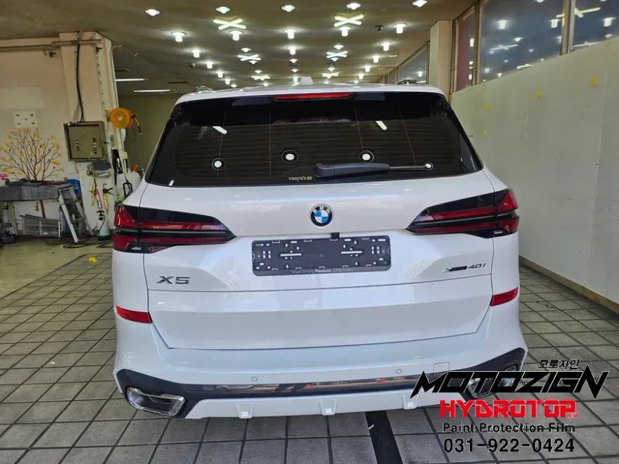 BMW X5のPPF施工事例｜無光フィルムで保護とカスタム 施工写真 3-1