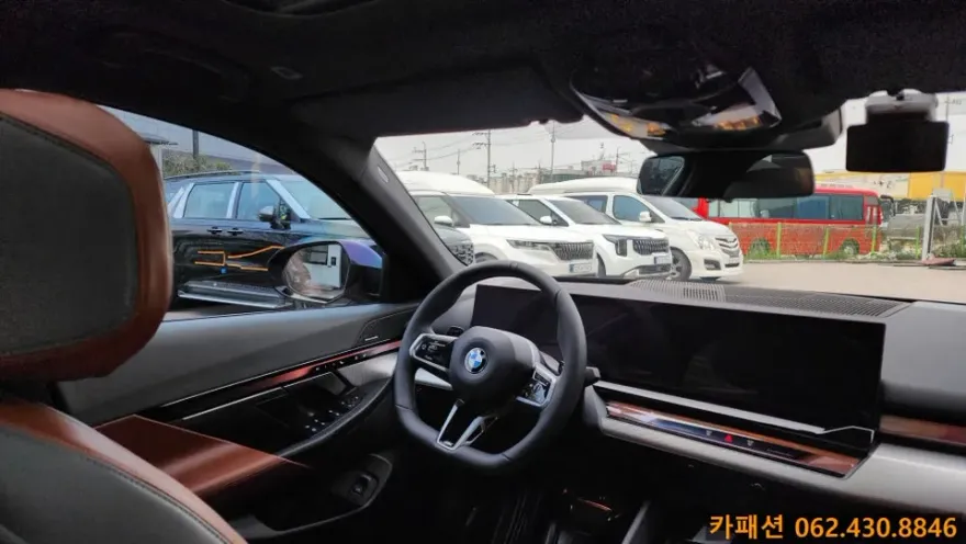 BMW 530iのカーフィルム施工事例|費用目安・仕上がり 施工写真 2-2