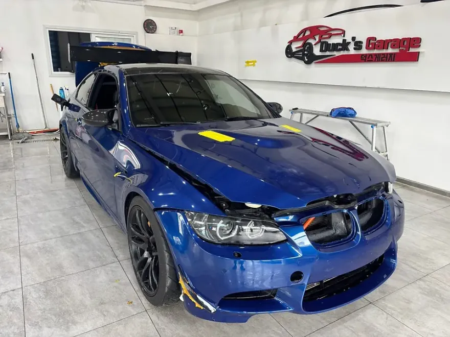 BMW M3のカーラッピング事例|ミッドナイトパープル 施工写真 3-1