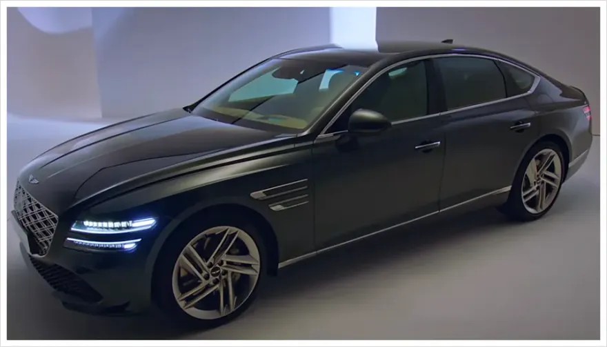 Genesis G80 ambient lighting - Genesis G80 Ambient Lighting Review: Cost & Installation photo 5