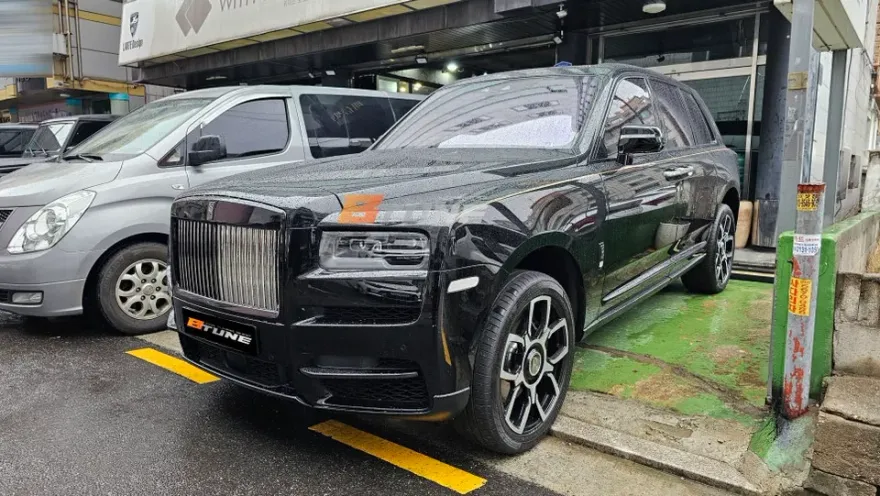 ロールスロイス カリナン カーラッピング事例｜費用目安・仕上がり 施工写真 3-3