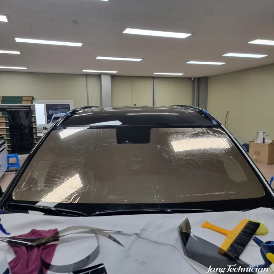 Hyundai Palisadeのカーフィルム施工事例|費用目安・仕上がり 施工写真 1-2