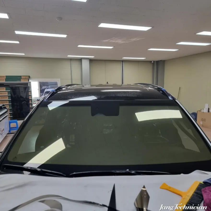 Hyundai Palisadeのカーフィルム施工事例|費用目安・仕上がり 施工写真 3-2
