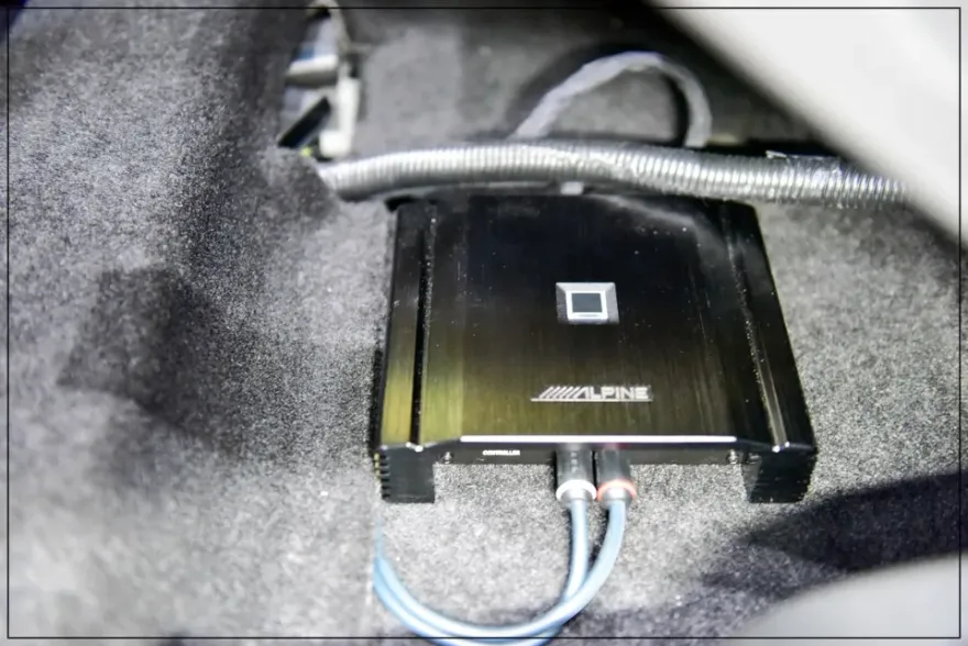 KG Mobility Actyonのカーオーディオ施工事例 施工写真 2-1