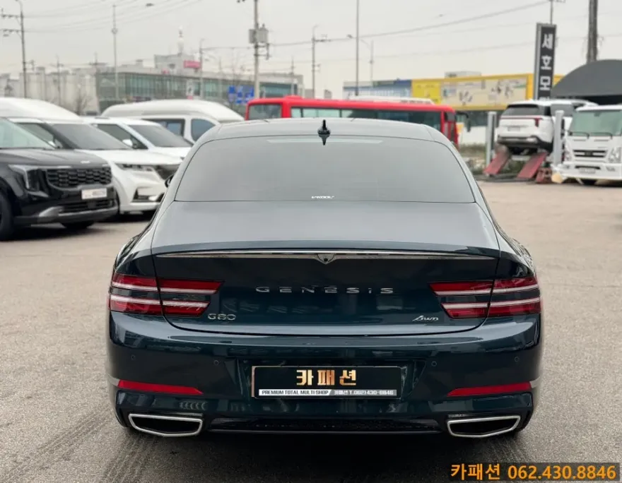 Genesis G80のカーフィルム施工事例|費用目安・仕上がり 施工写真 2-2