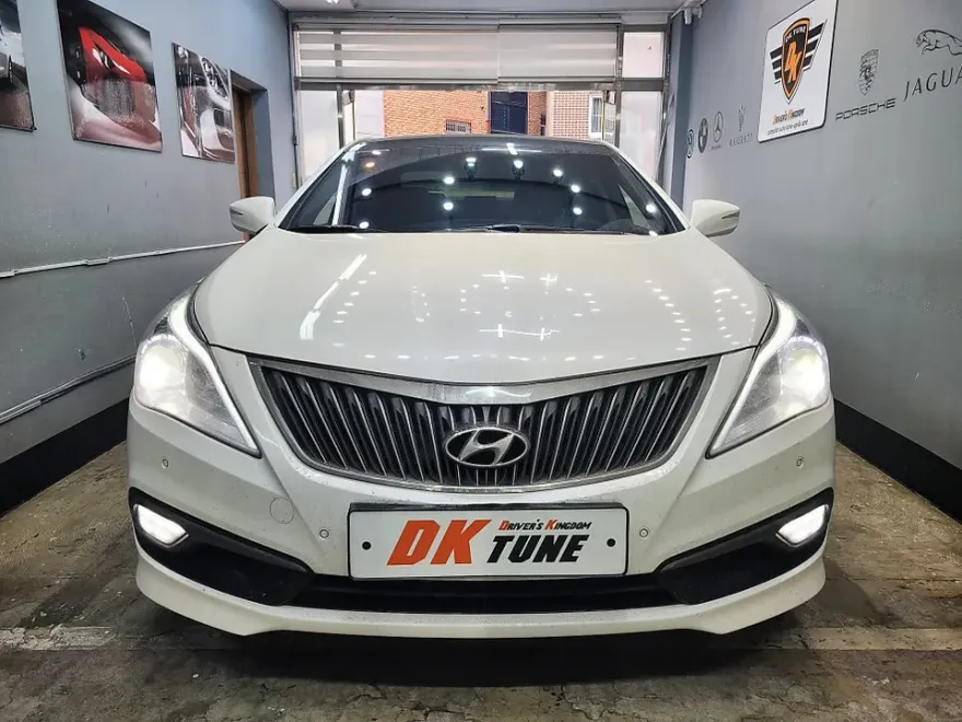 Hyundai Grandeur HG lighting upgrade installation result
