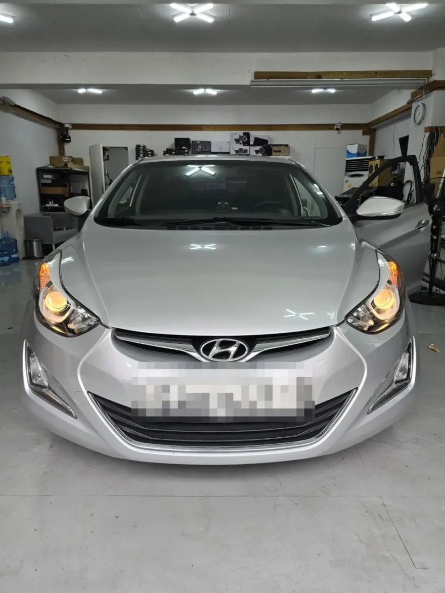 Hyundai Elantra MD android head unit installation result