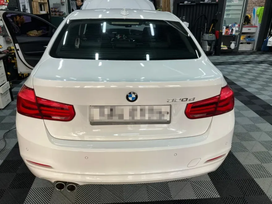 BMW 3 Series F30 CarPlay Upgrade Review photo 2