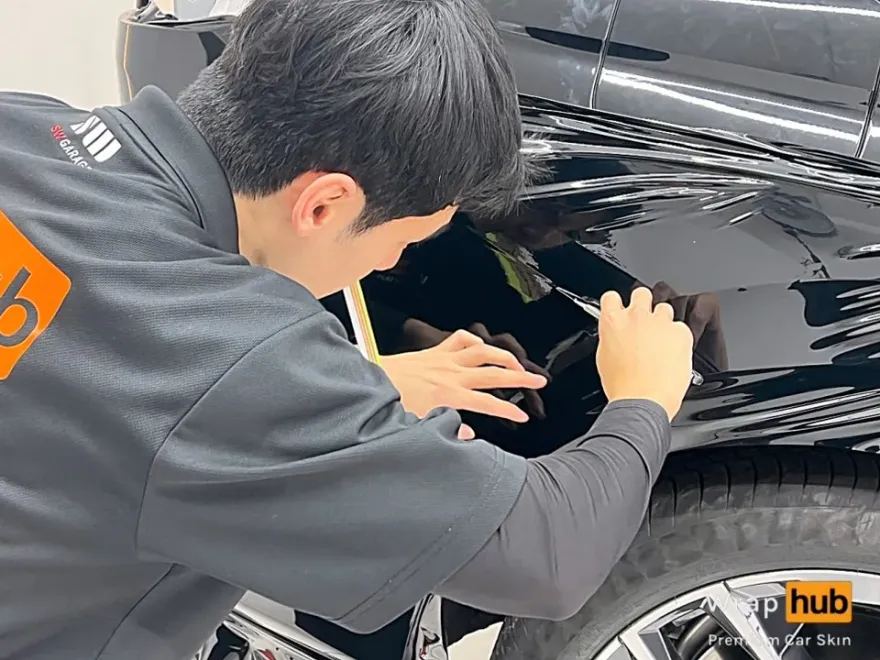 BMW X7のカーラッピング事例｜費用目安・仕上がり 施工写真 3-2