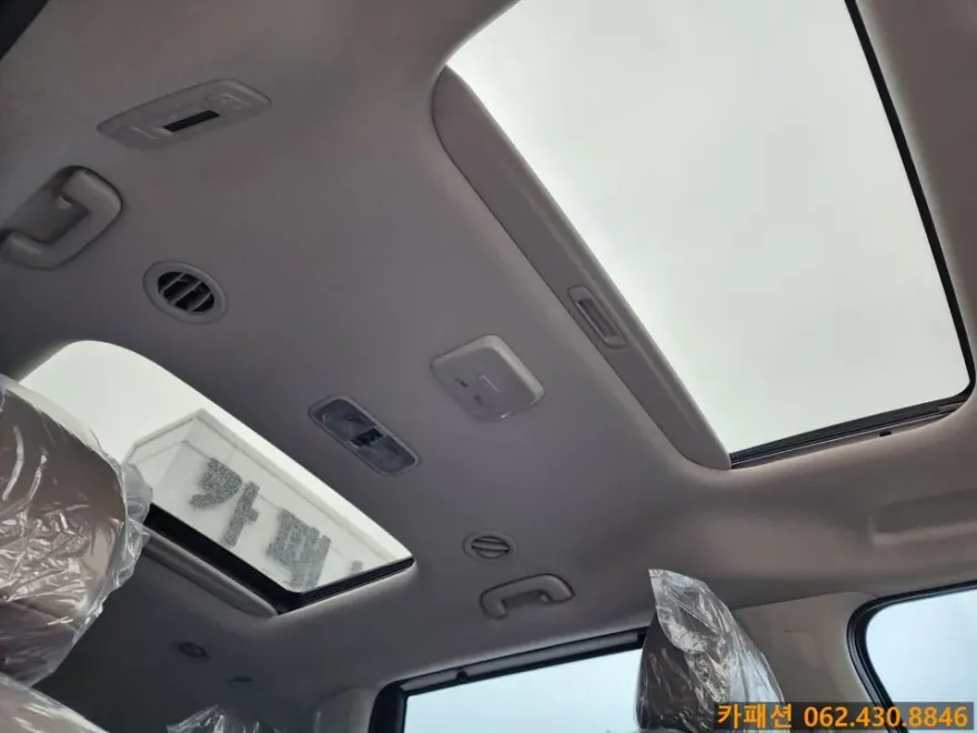 Kia Carnival KA4 カーフィルム施工事例|費用目安・仕上がり 施工写真 3-1