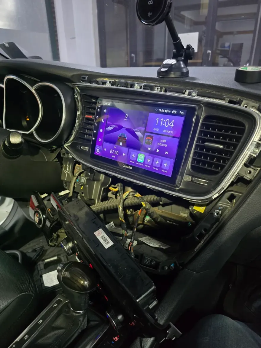 Kia K5のAndroid Auto・CarPlay取付事例 施工写真 2-2