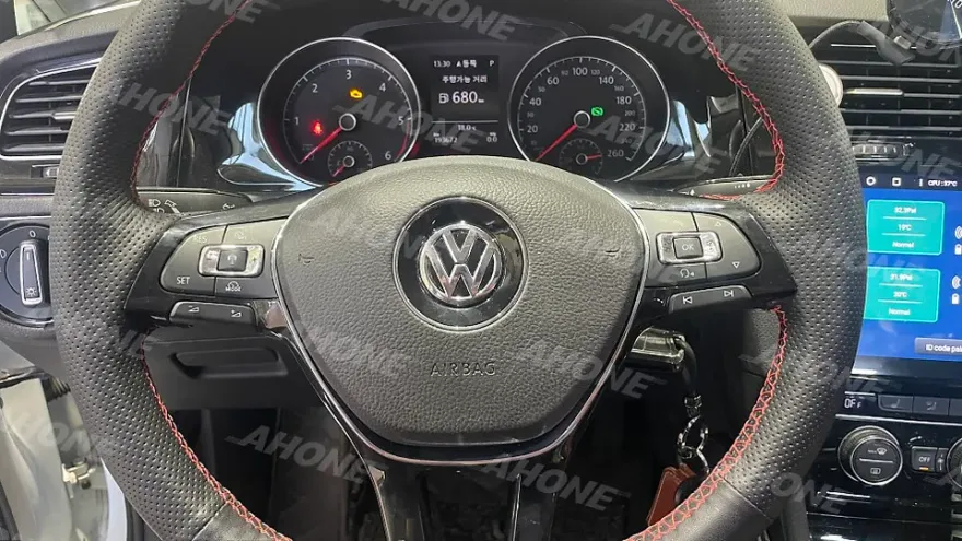 Volkswagen Golf oem options - Volkswagen Golf OEM Options Retrofit Review photo 4