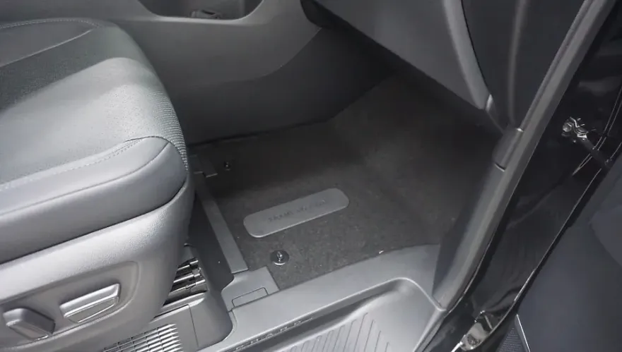 Toyota Alphard ambient lighting - Toyota Alphard Ambient Lighting Review: Cost & Results photo 3