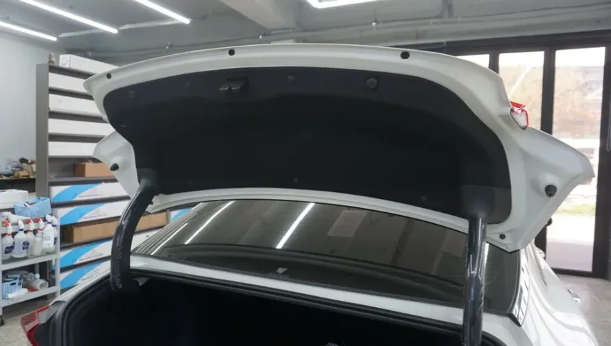 Kia K5 DL3 oem options - Kia K5 DL3 Retrofit Review — Power Trunk Upgrade photo 4