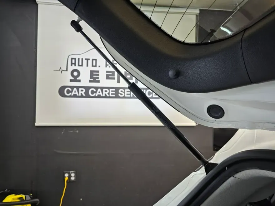 Kia Seltos oem options - Kia Seltos Power Tailgate Retrofit: Cost & Results photo 4