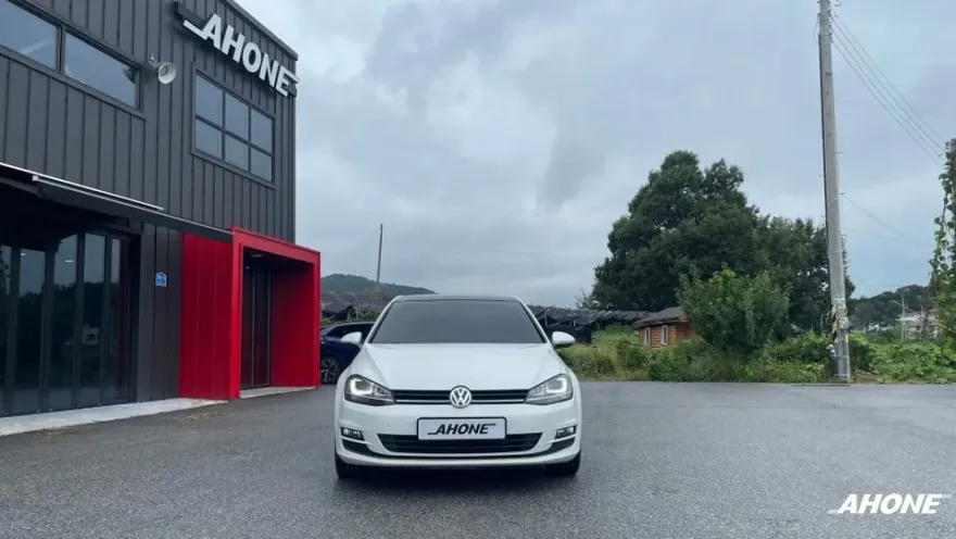 Volkswagen Golf 7th Gen android head unit installation result