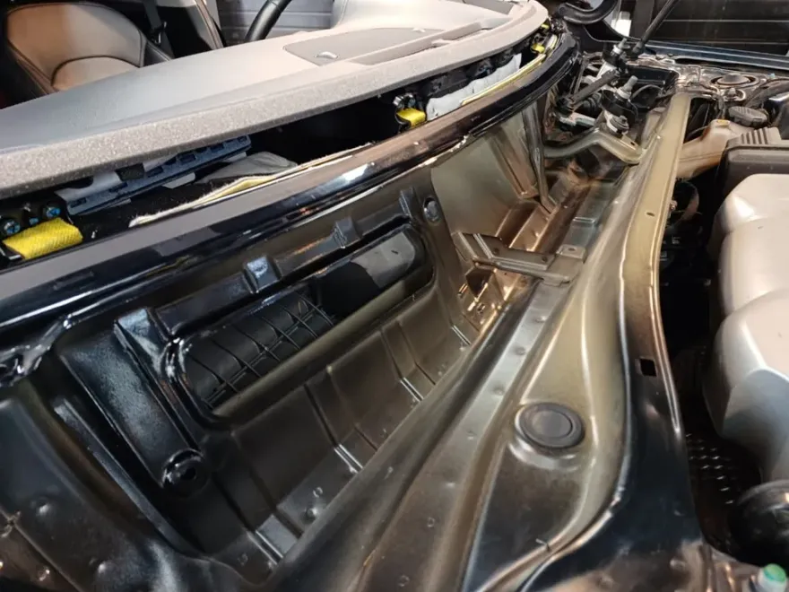 Kia K7のカーフィルム施工事例|費用目安と仕上がり 施工写真 2-1
