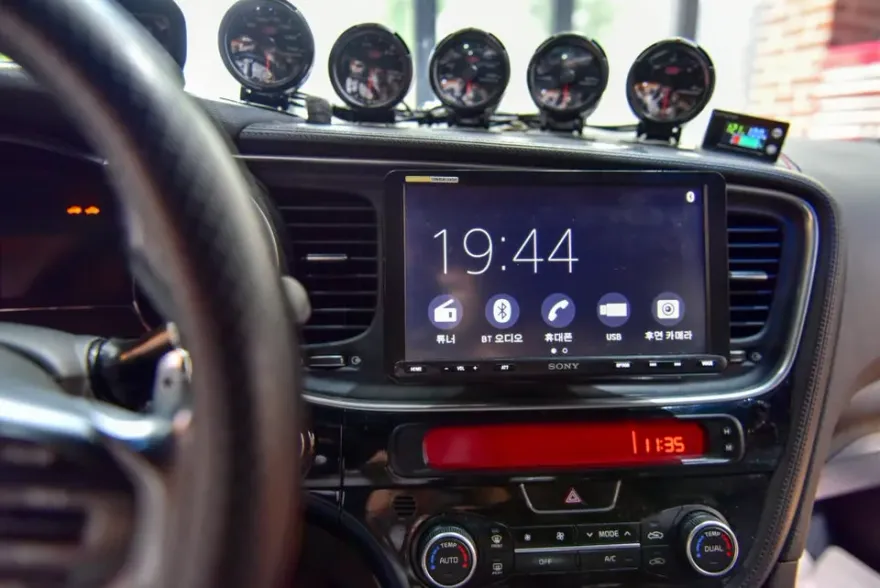 Kia K5 Android Head Unit Review: Big Screen Upgrade photo 2