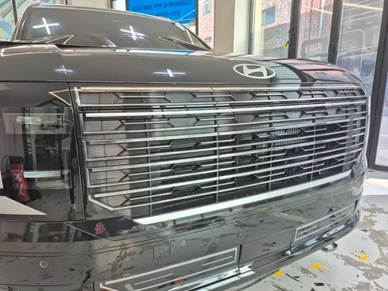 Hyundai Palisadeのカーラッピング事例|費用目安・仕上がり 施工写真 3-3
