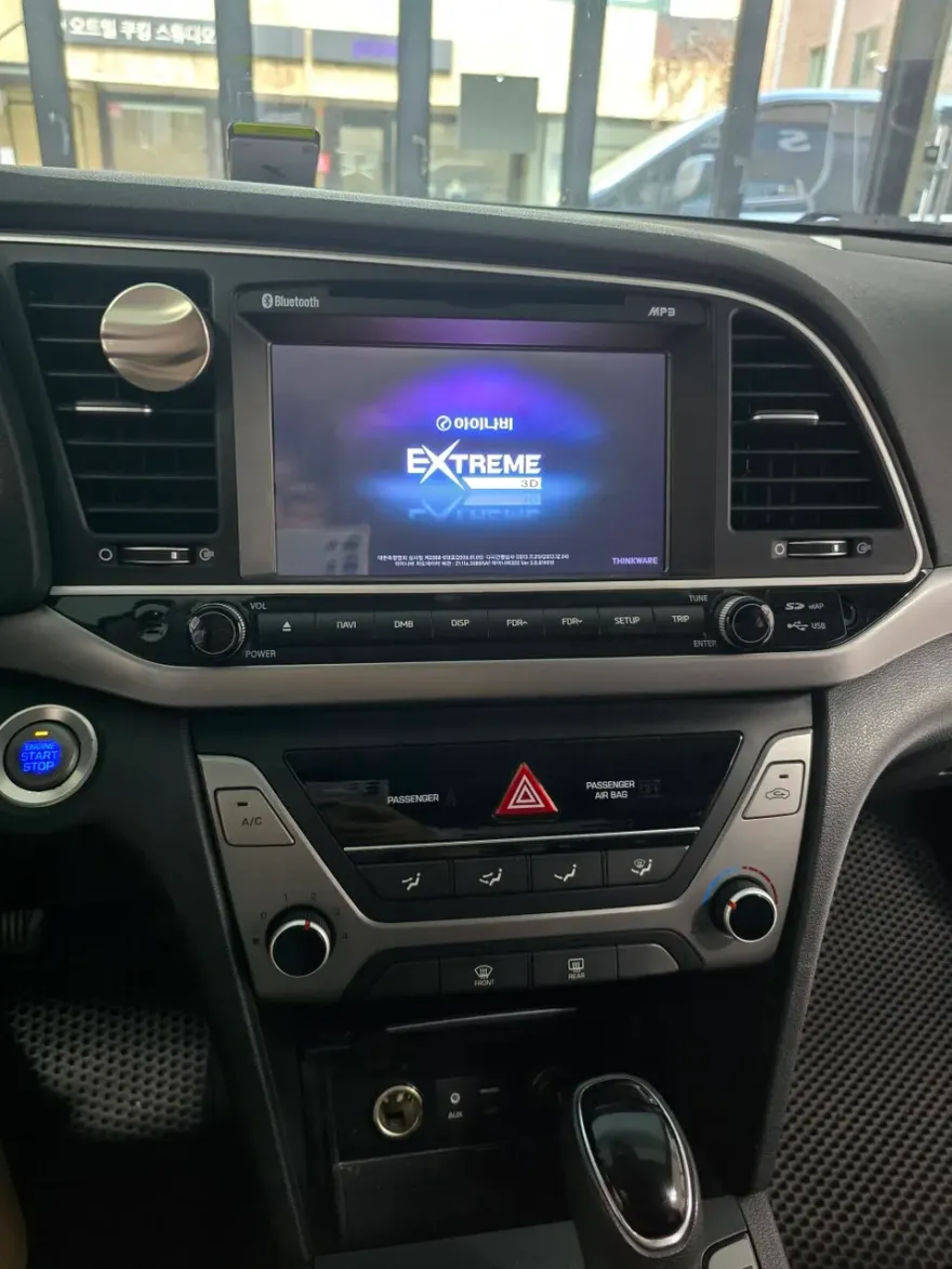 Hyundai Elantra ADのAndroid Auto・CarPlay取付事例 施工写真 2-1