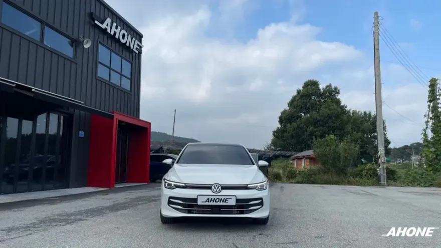 Volkswagen Golf car audio installation result